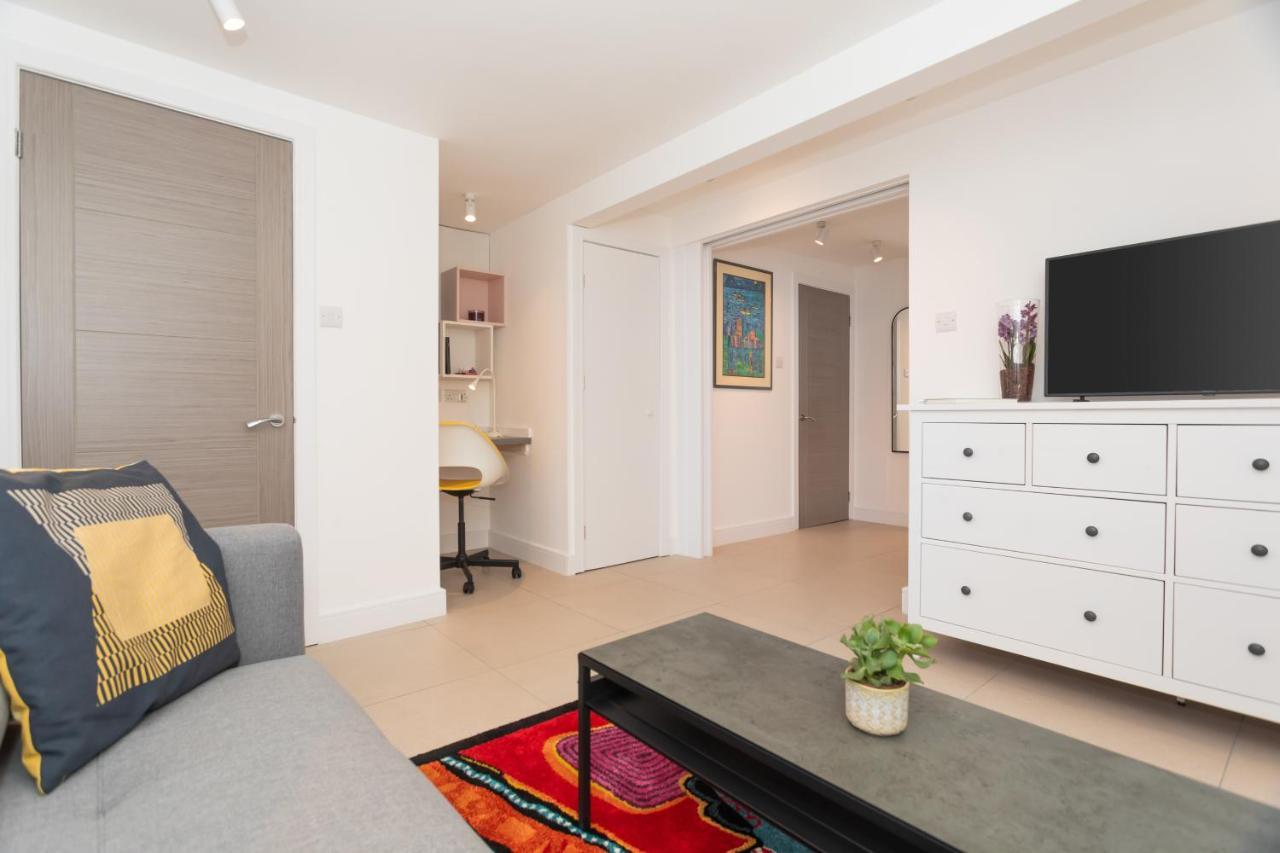 The Blue Door Apartment Bath Exterior foto